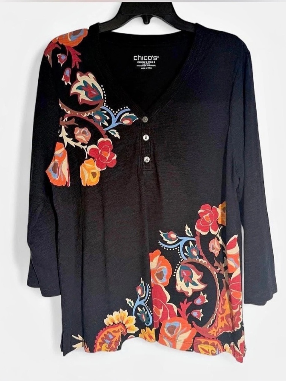 Chico's Cotton Slub Printed Henley Tee Black & Red Large